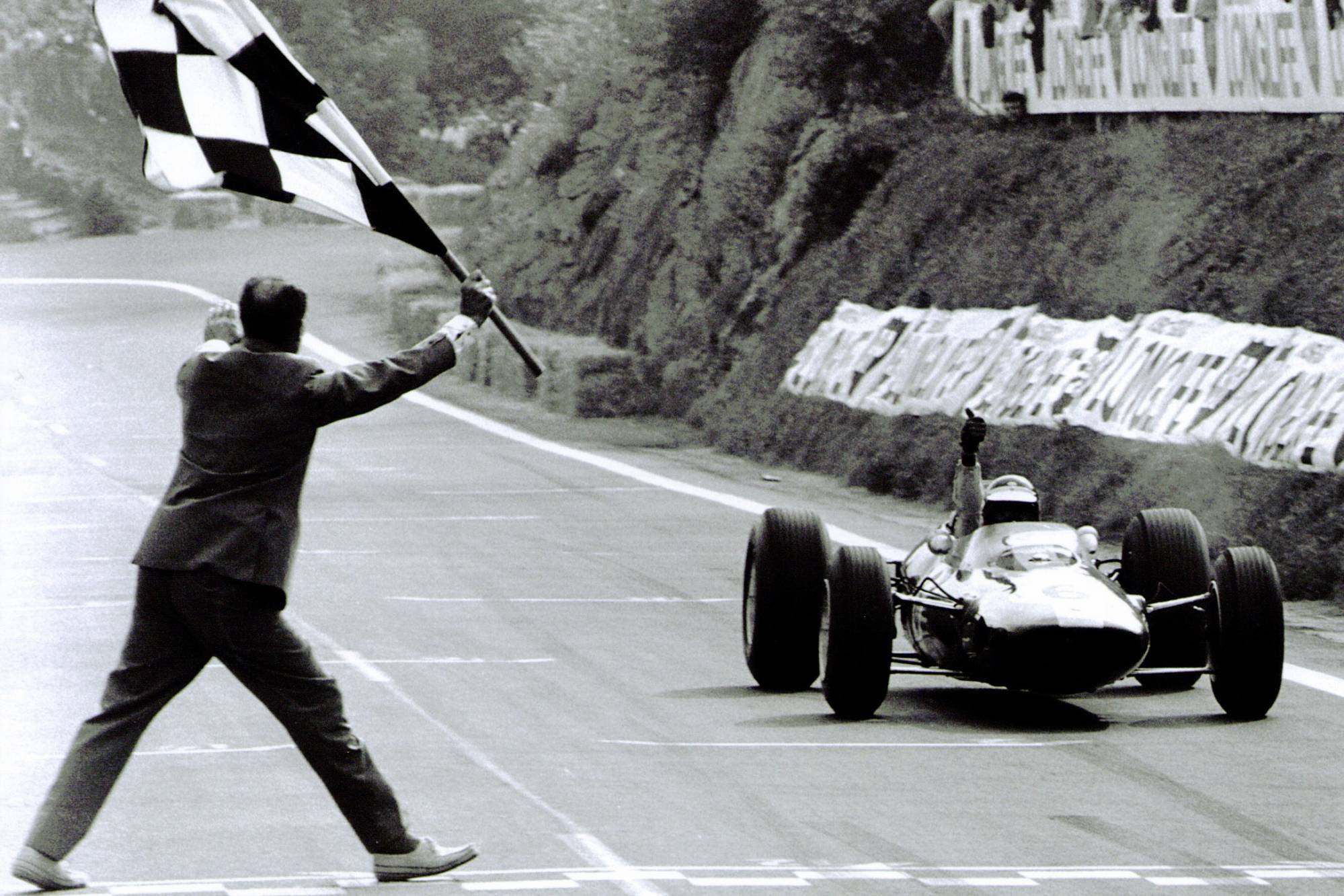 Гран-при Франции 1965 года: Джим и Джек на трассе Клермоне