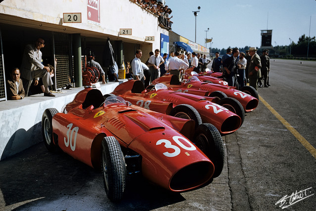 Обзор сезона 1956года: Фанхио лучший! Теперь на Ferrari!