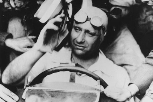 Гран-при Монако 1950г.: Фанхио избегает цепной аварии