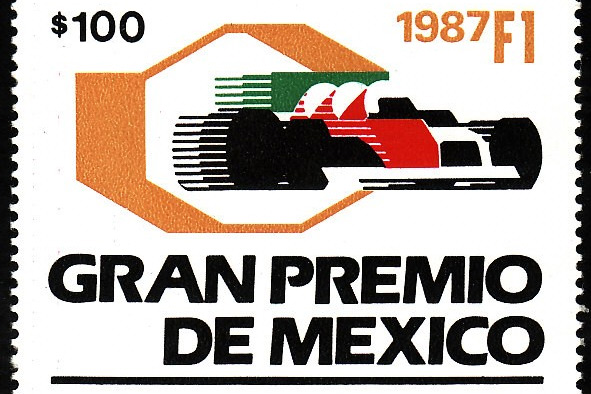Один из самых богатых людей Мексики Эрнан Родригес построил в столице страны гоночную трассу в память о двух своих сыновьях, погибших в автомобильных гонках (Рикардо разбился в 1962 году, а Педро - девятью годами позже). Оба стартовали в своё время на автомобилях 